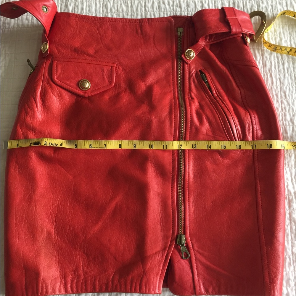 VTG “Moschino Leather” red miniskirt w/zip closure - Picture 11 of 16
